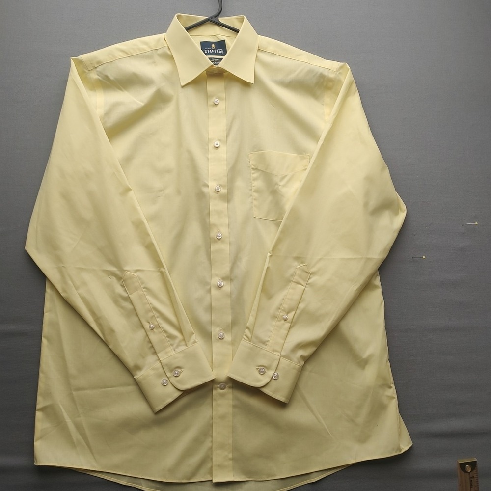 Stafford Traveler Men's shirt Yellow Button Up Long Sleeve 16.5 34-35